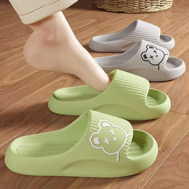 New Fashion Summer Women Slippers Thick Platform Non-Slip Home Bear Cartoon Flip Flops Beach Shoes Men Indoor Bathroom Sandals