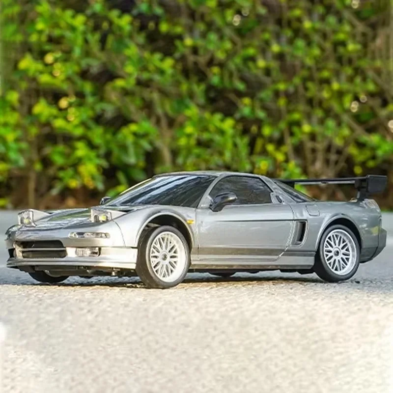 Landa Technology LD1803 1/18 rear wheel drive NSX drift full proportion RC remote control car with foldable lights model toy