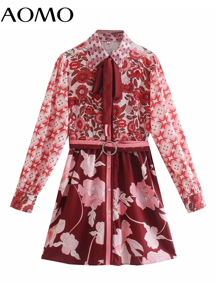 

Женское короткое платье с цветочным принтом, длинным рукавом и вырезом-лодочкой