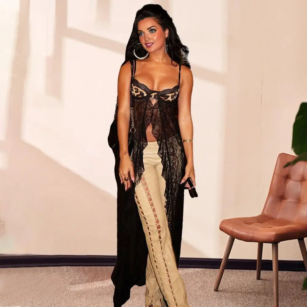 Женский жилет на бретельках с открытой спиной леопардовым принтом