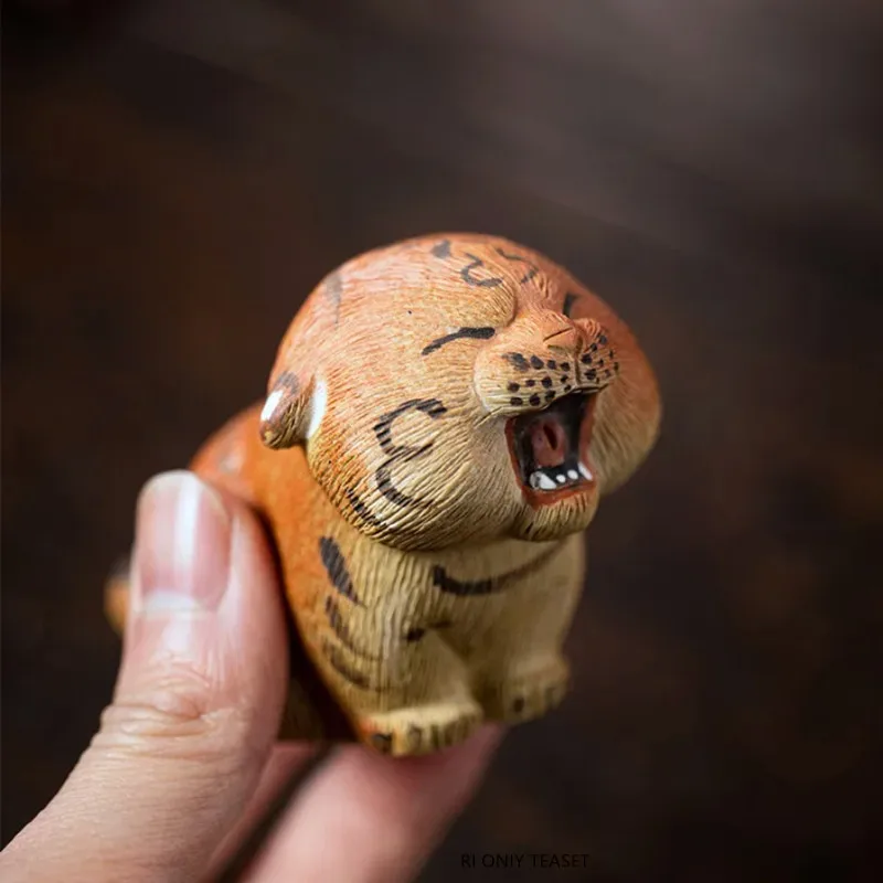 

Фигурки тигра из фиолетовой глины RI ONIY TEASET