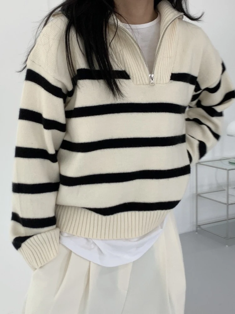 

2023 Winter Women's Sweater Thickening Striped Knitwears Korean Fashion LOOSE Pullovers Versatile Screw Thread Long Sleeve Top