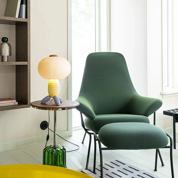 Настольная лампа креативная спальня Bauhaus прикроватная Высококачественная на