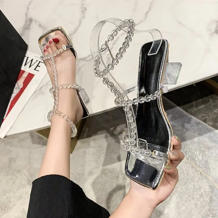 Блестящие сандалии с кристаллами на среднем каблуке Размеры 35-40 |