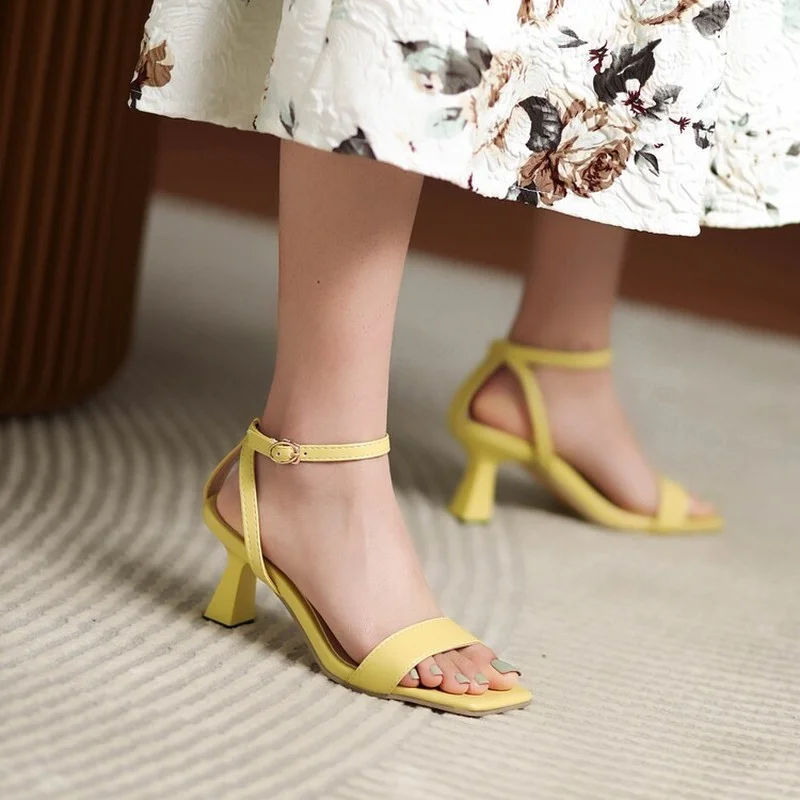 

2022 New Ankle Strap White Women's High Heels Sandals Female Party Shoes Big Size Black Stiletto Fashion Pumps womens shoes