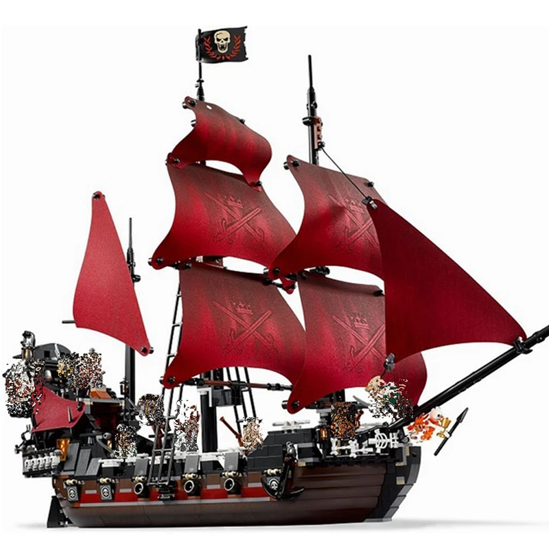 Конструктор пиратские корабли Карибского моря набор кирпичей с черной