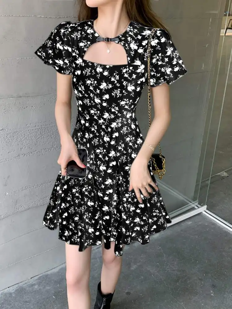 

Summer Sundress 2023 Women Fashion Short Sleeve Hollow Printed Mini Party Dress VONDA Bohemian Vestidos Fashion Short Robe