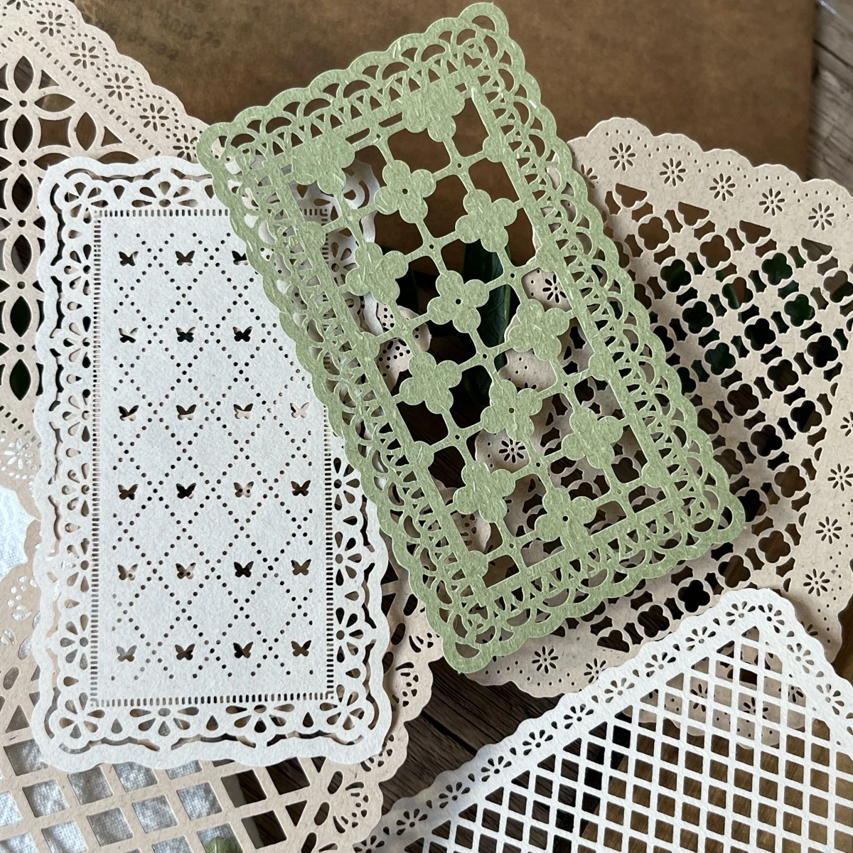

Large Aesthetic Hollow Frame Material Paper Junk Journaling Planner Scrapbooking Lace Collage Decorative Craft Background Paper