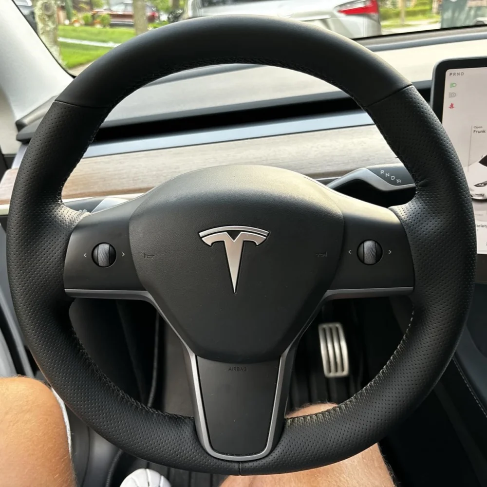 

Ручной сшитый чехол на руль для Tesla Model 3 Model Y, нескользящая дышащая кожа из микрофибры, аксессуары для салона автомобиля