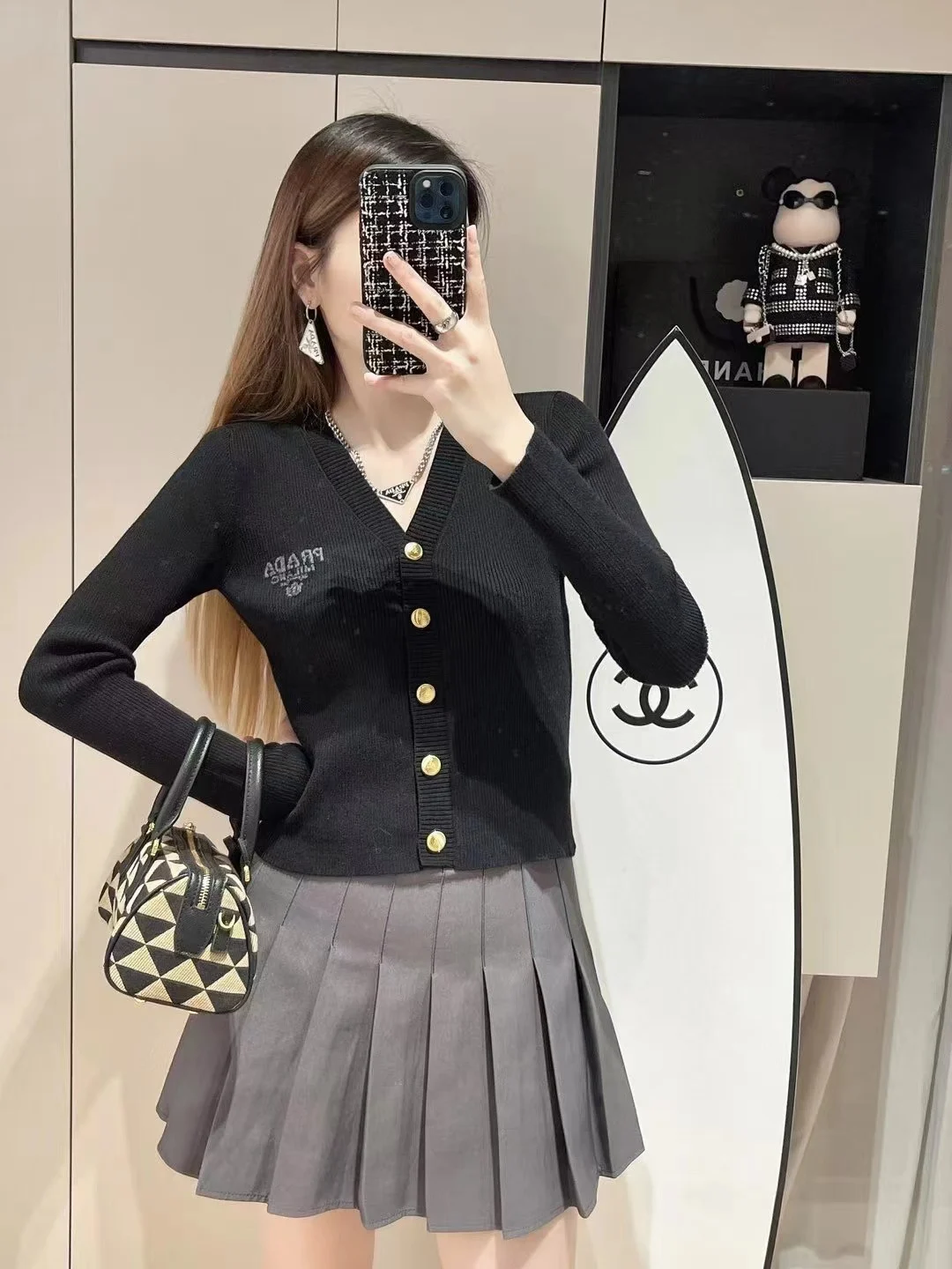 женский кардиган Prada на осень и зиму свитер мягкие подходящие кардиганы вязаные