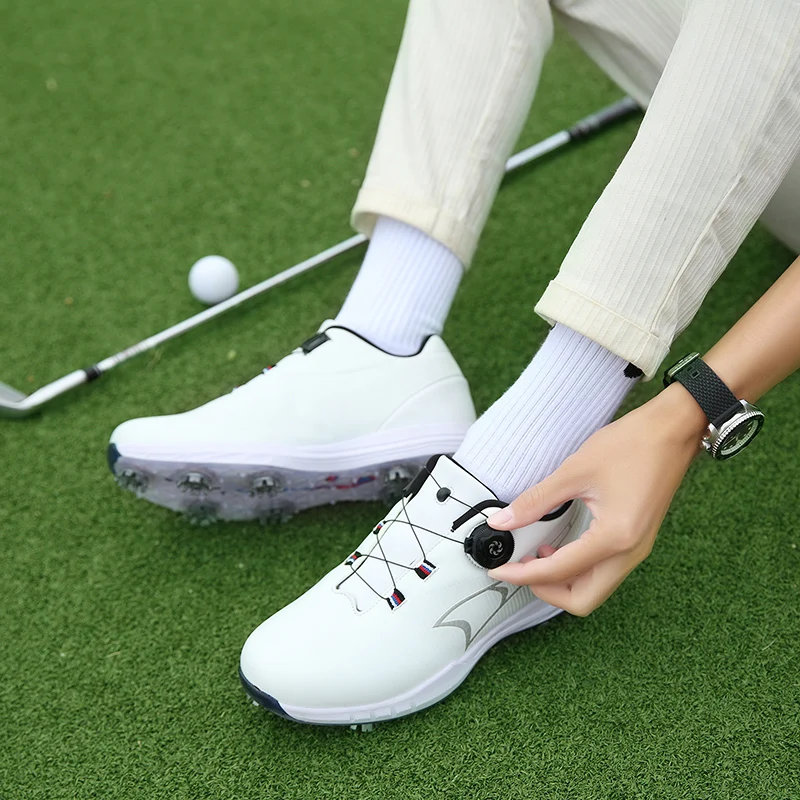 Professional Mens Golf Shoes Non-Slip Lightweight Grass Sneakers Outdoor Black White Golf Men's Shoes Waterproof Golf Shoes 2022