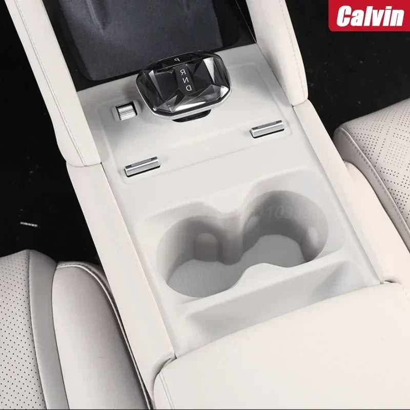 Для BYD Yuan UP автомобильное снаряжение чашка для воды специальное центральное