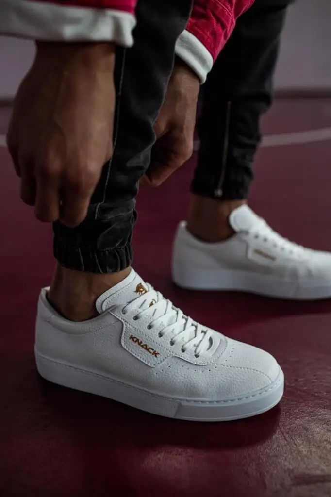 

Knack Daily Shoes 060 White