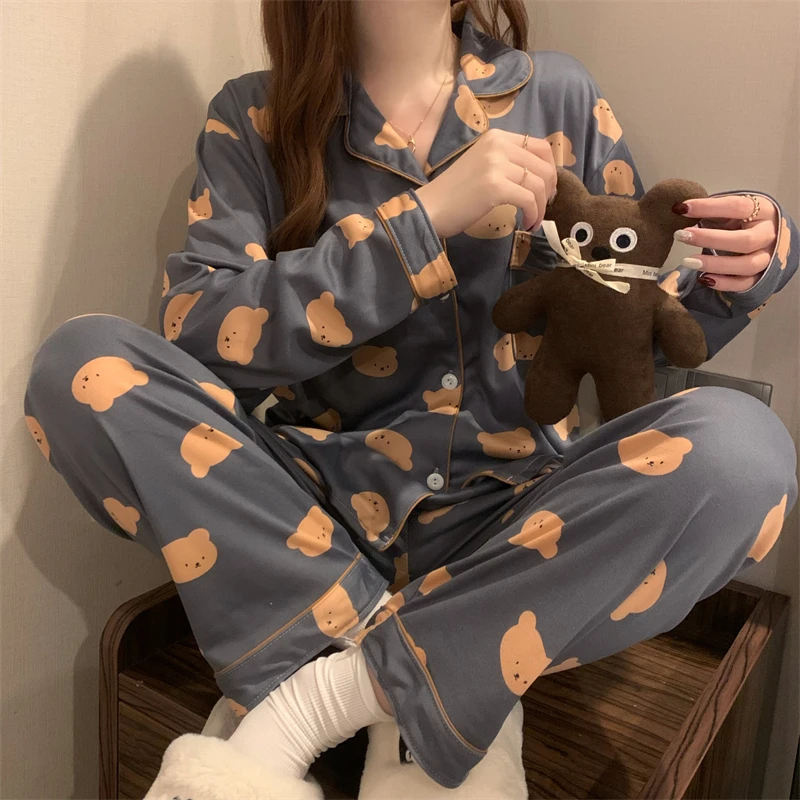 2022 new pajamas women spring and autumn cotton long sleeve cardigan senior feeling can be worn outside the residential suit set