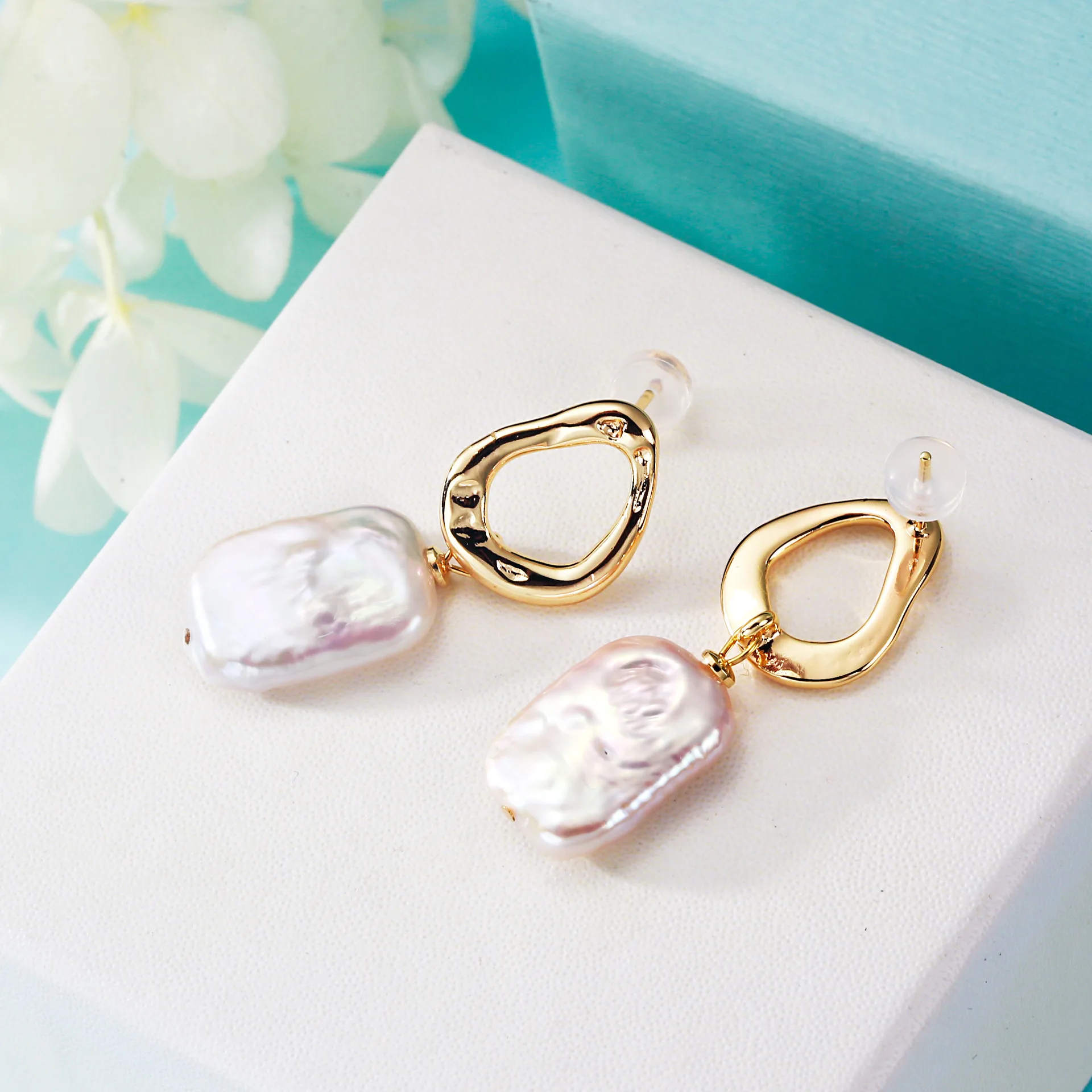 

100% Genuine Characteristic Pearls Stud Earrings Natural Freshwater Pearl Earrings Jewelry Gifts for Women Wedding Accessories