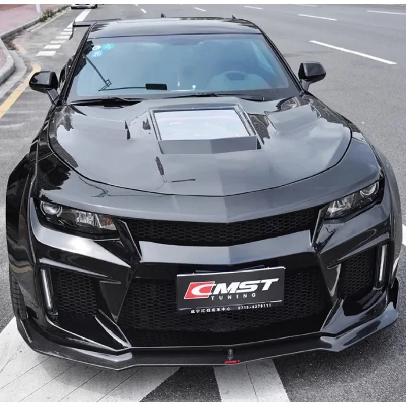 Фото Заводской хит продаж, комплект широкого кузова в стиле CMST для Camaro, карбоновый передний бампер, задний диффузор, спойлер, крыло, капот, подходит для нового Bod №1