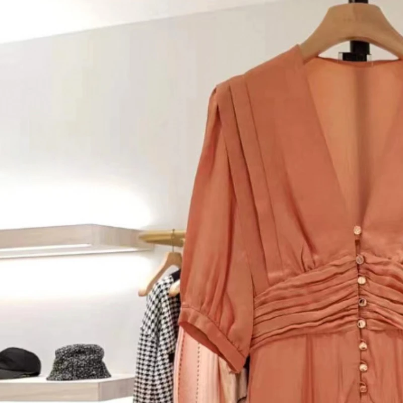 

Женское плиссированное платье, плиссированное платье средней длины с V-образным вырезом и оборками для ранней осени, 2023