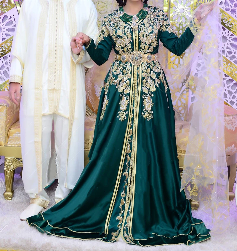 

Elegant Emerald Green Moroccan Kaftan Evening Dresses Arab Dubai Robe De Mariage Dressed Beads Traditional Islamic Muslim Caftan