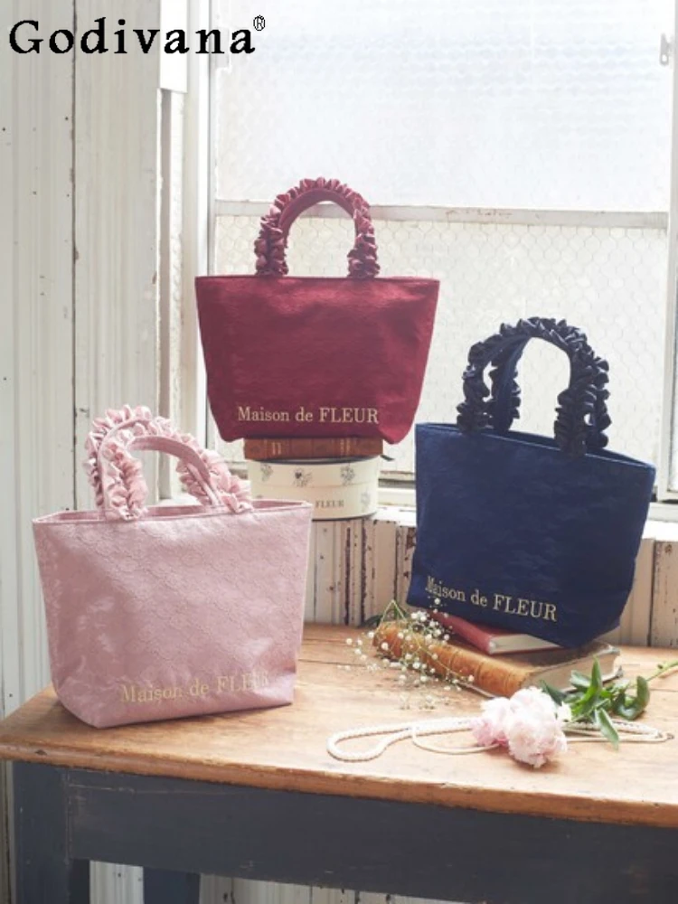 

Japanese Style Sweet and Cute Elegant New All-Match Women Handle Bags Fashion Beautiful Lace Satin Top Zipper Handbag for Ladies