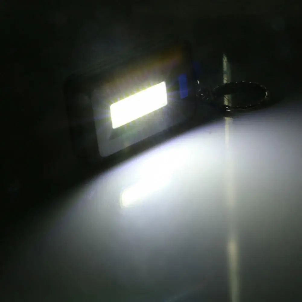 

Portable Mini COB LED Keychain Flashlight Outdoor Camping Climbing Light Lamp
