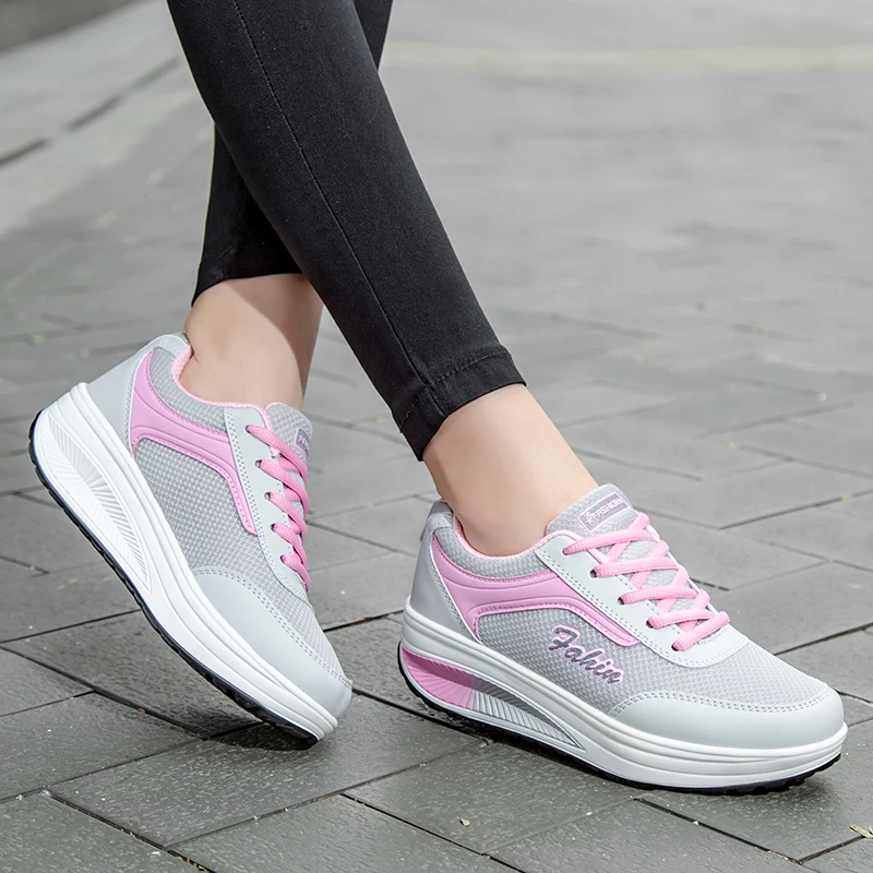 Women Shake Shoes Cushioned Walking Shoes Comfortable Height Increasing Wedge Heel Sneakers