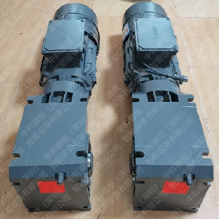 Синхронный серводвигатель Lenze MCS 12L41-подлинная энергосберегающая эффективная