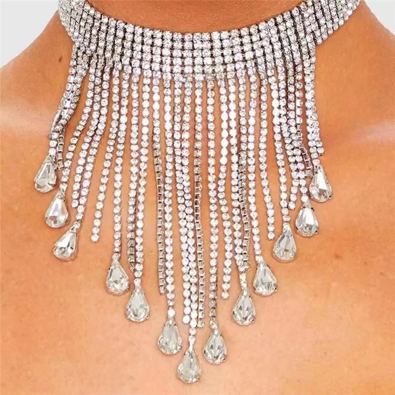 

Bright Gorgeous Pendant Necklace Rhinestone Chain Ladies Shining Tennis Chain Crystal Necklace Necklace Party Jewelry