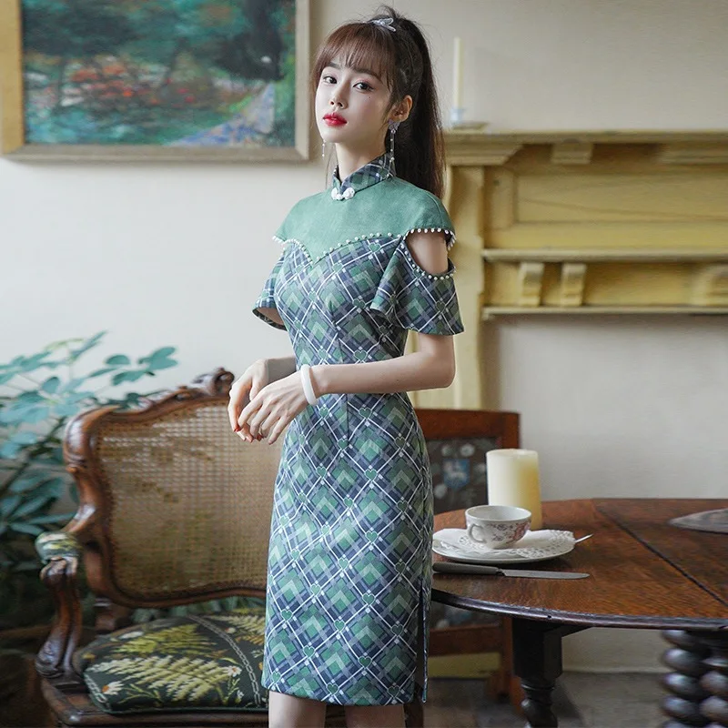 

New Summer Vintage Sexy Hollow Out Midi Skirt Women Pearl Cheongsam Young Girl Printing Qipao Short Sleeve Party Everyday Dress