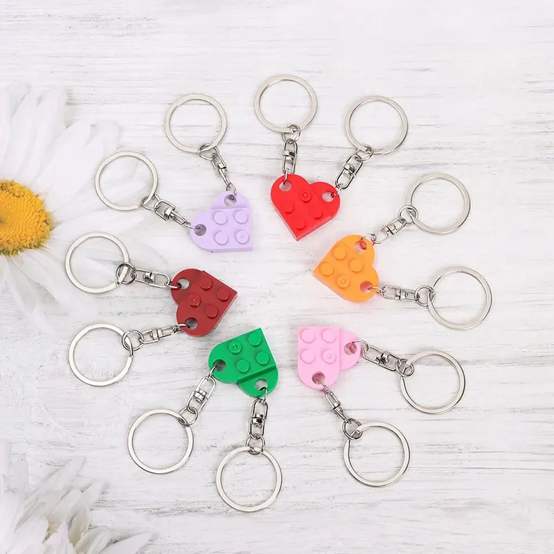 

2pcs Cute Love Heart Building Block Keychains Couples Friendship Love Heart Brick Key Ring Fashion Jewelry Gifts Car Keychain