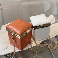 crocodile pattern mini box crossbody bag 2020 new high quality pu leather womens designer handbag chain shoulder messenger bag