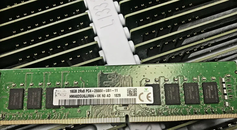 

RAM 16G 2RX8 PC4-2666V-UB1-11 HMA82GU6CJR8N-VK desktop memory