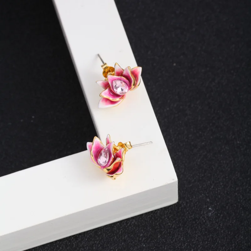 

Vintage Women Earring Hand-painted Enamel Glaze Lotus Flower Ear Stud For Charm Lady Aesthetic Gift Korean Fashion Jewelry 2022