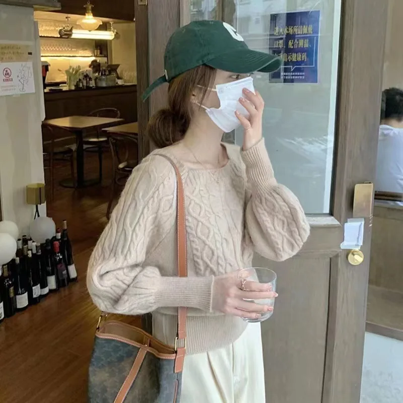 Свитер с квадратным вырезом цвет в ассортименте