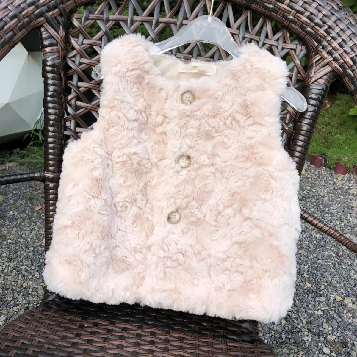 

Children's Vest Winter Lambswool Waistcoat Baby Keep Warm Coat Autumn Winter Clothes Kids Boys Girls V Neck Solid Outerwear Q21