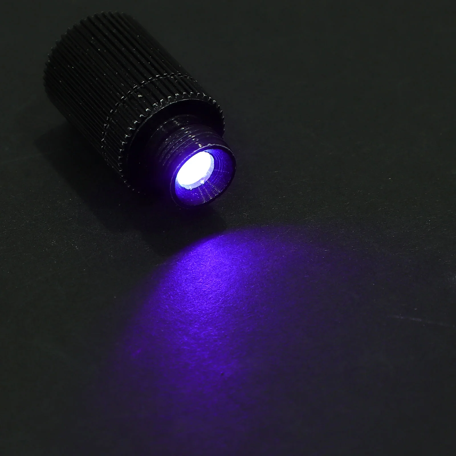 

Aiming Light Accessories Sight Light Bow Accessory Bow Archery Sight Lamp Aluminum Alloy Archery Bolt Lamp