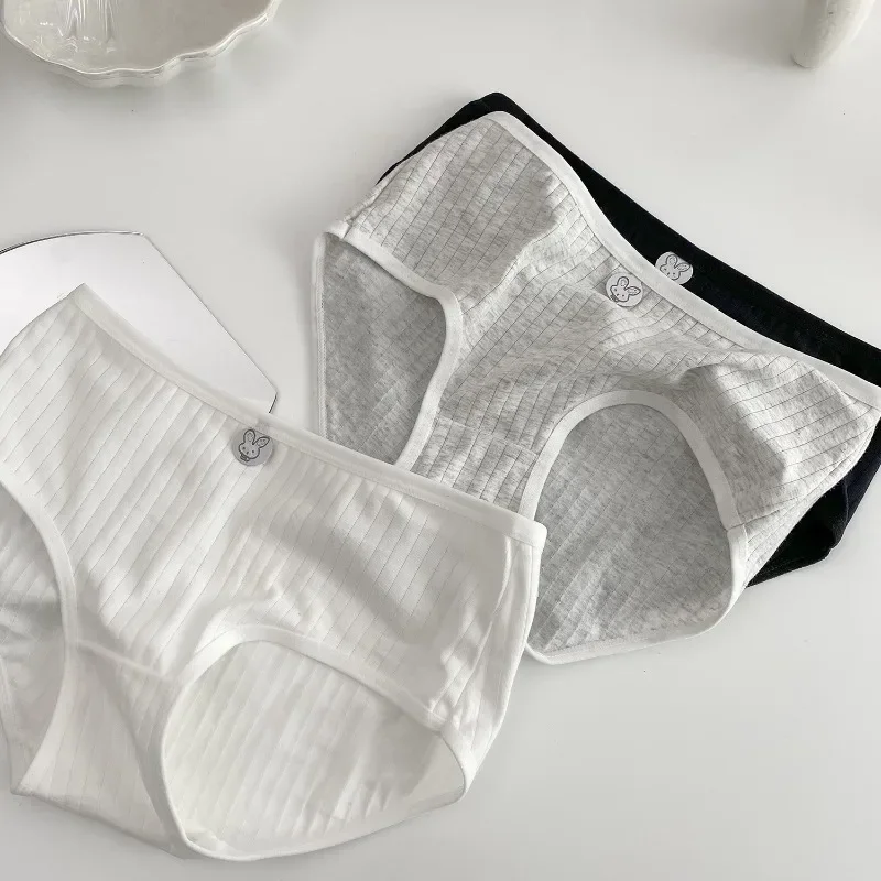 

Cute bunny Day simple cotton underwear women's low waist striped breathable cotton crotch lift hip seamless briefs
