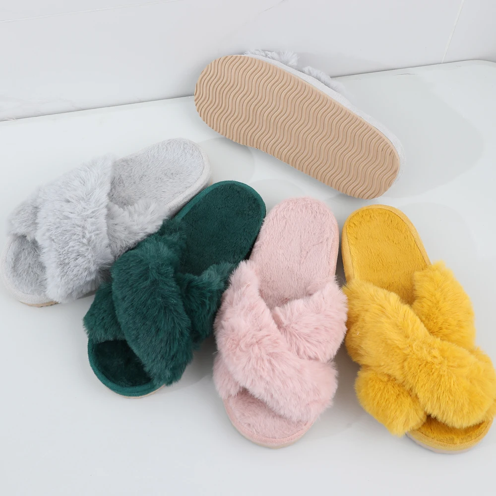 Comwarm Winter Women Casual Fuzzy Slippers Female Flip Flops Fluffy Shoes Cross Slides Ladies Soft Plush Home Indoor Slippers images - 6