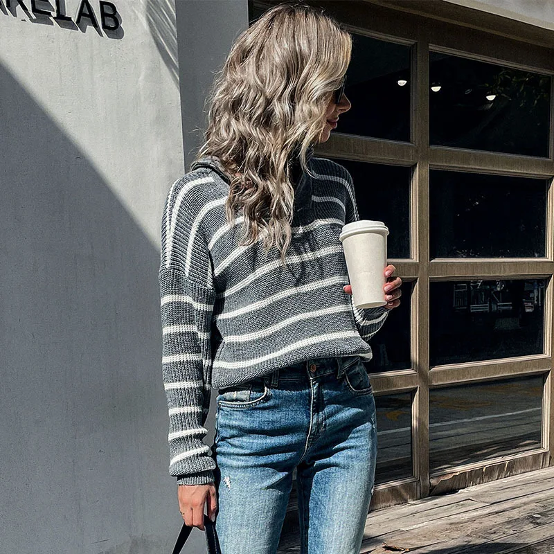 

Fashion short sweater sexy top women's gray white striped Pullover knitted sweater women's Korean Pullover autumn and winter