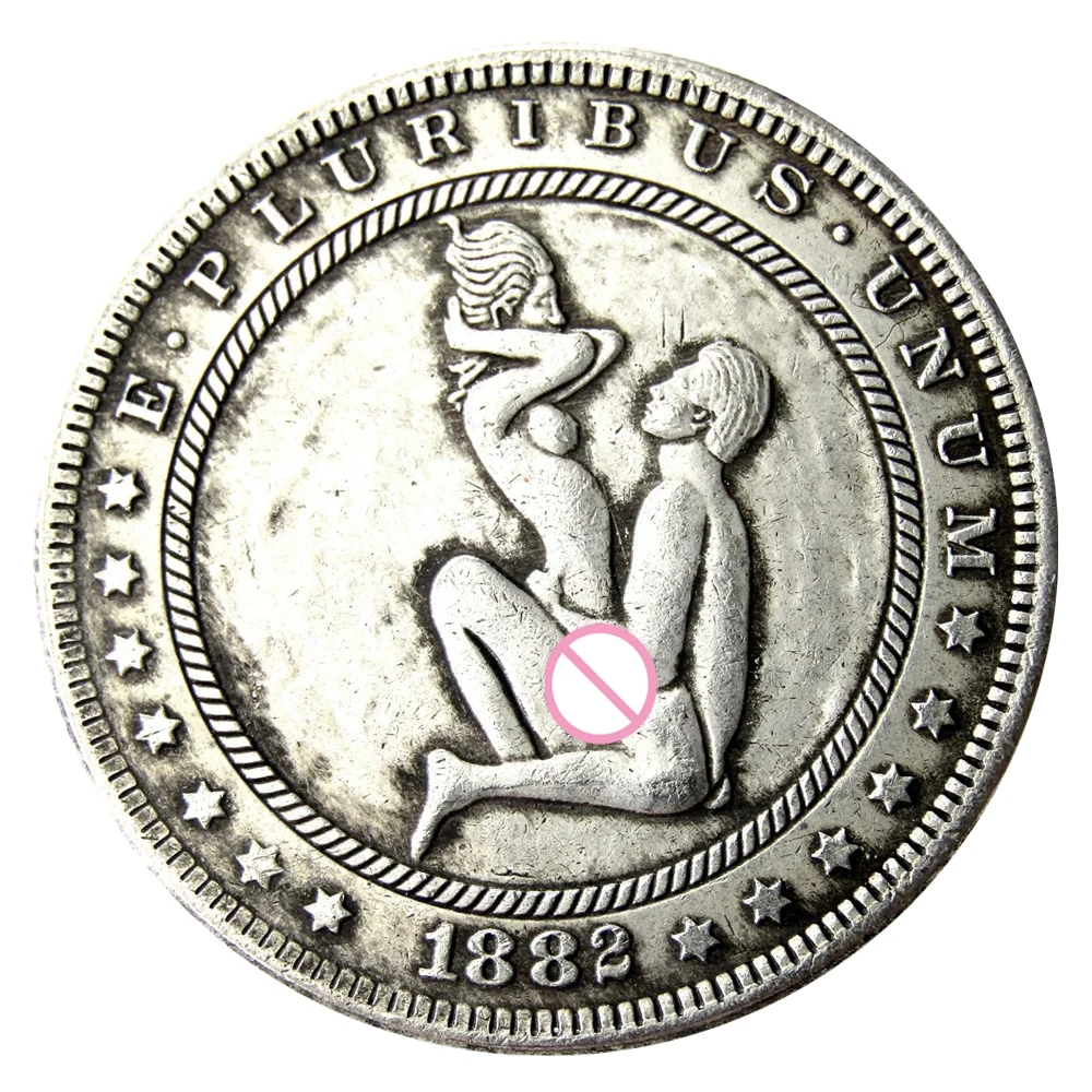 Муж обнимает невесту один доллар любовь монеты искусство парные забавные