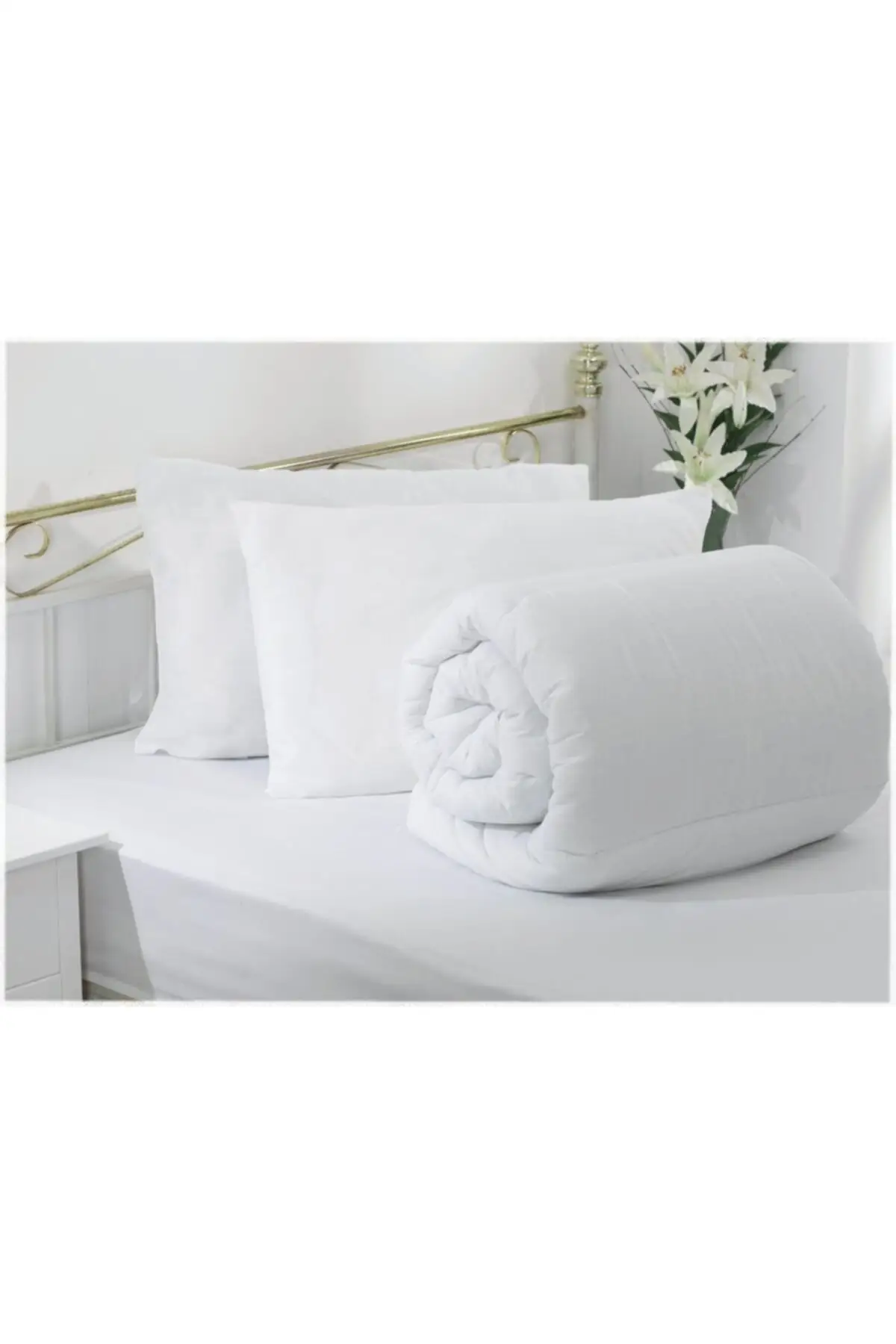 

Double Personality Lux Quilt + 2 PCs Slikon Pillow Set 200x220 Cotton-Polyester Silicone White