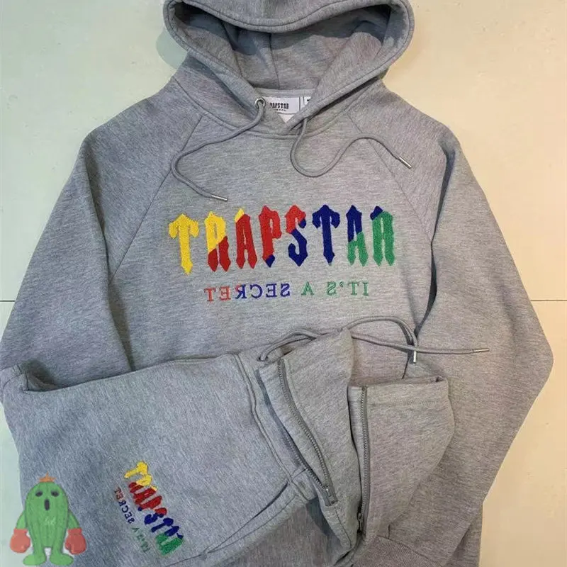 

Autumn Winter Fleece Trapstar Gray Hoodies Sweatshirt Rainbow Gradient Towel Colorful Embroidered Sweatpants Set Suit