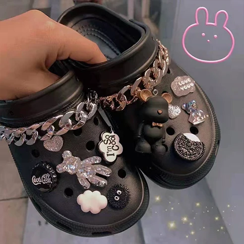 1 Set Hot Sale DIY Shoes Charms for Croc Cute Bear JIBZ Handmade Croc Charms Designer Quality Garden Shoe Decoration Girl Gift