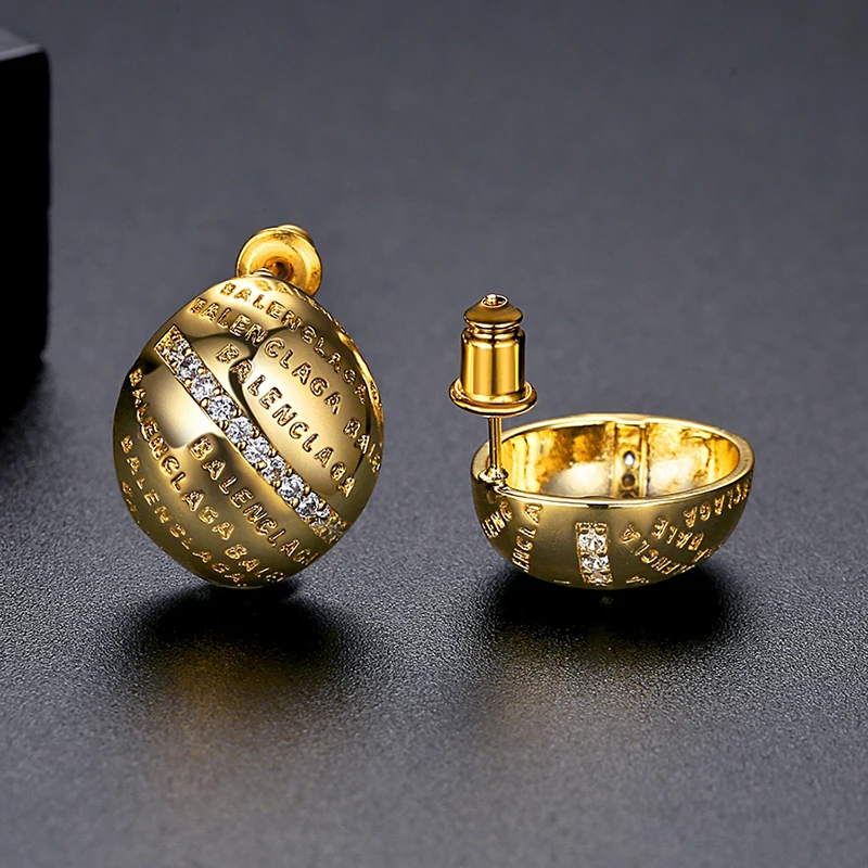 Женские и мужские серьги-гвоздики с фианитом овальной формы