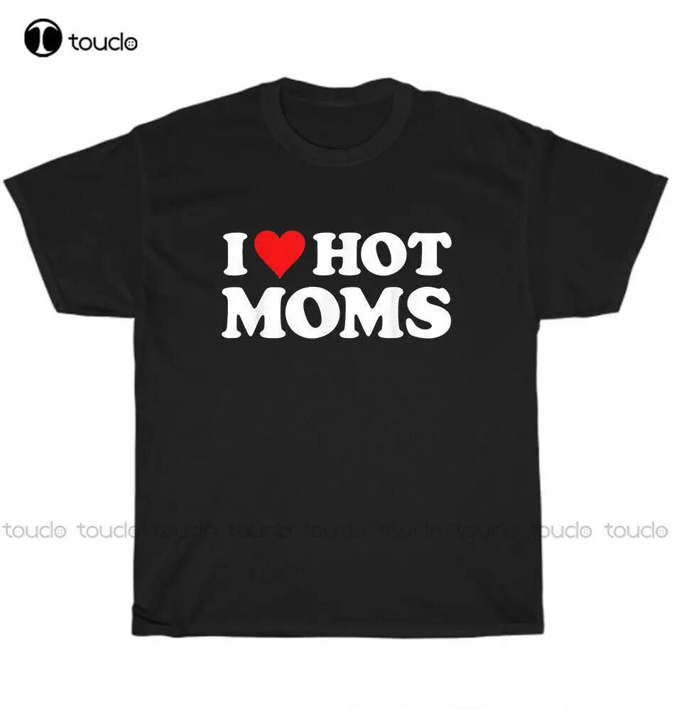 

Футболка унисекс с надписью «I Love Heart Hot Mommy» и изображением красного сердца