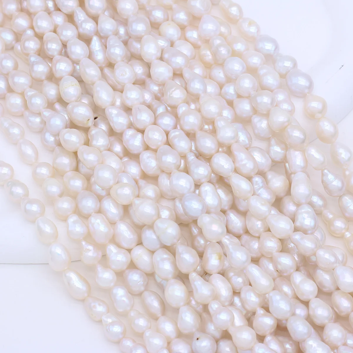 Купи Natural Fresh Water Pearl Necklace Irregular White Water Drop Shaped Beads Pearl Beads for Women Jewelry Party Banquet Gift за 799 рублей в магазине AliExpress