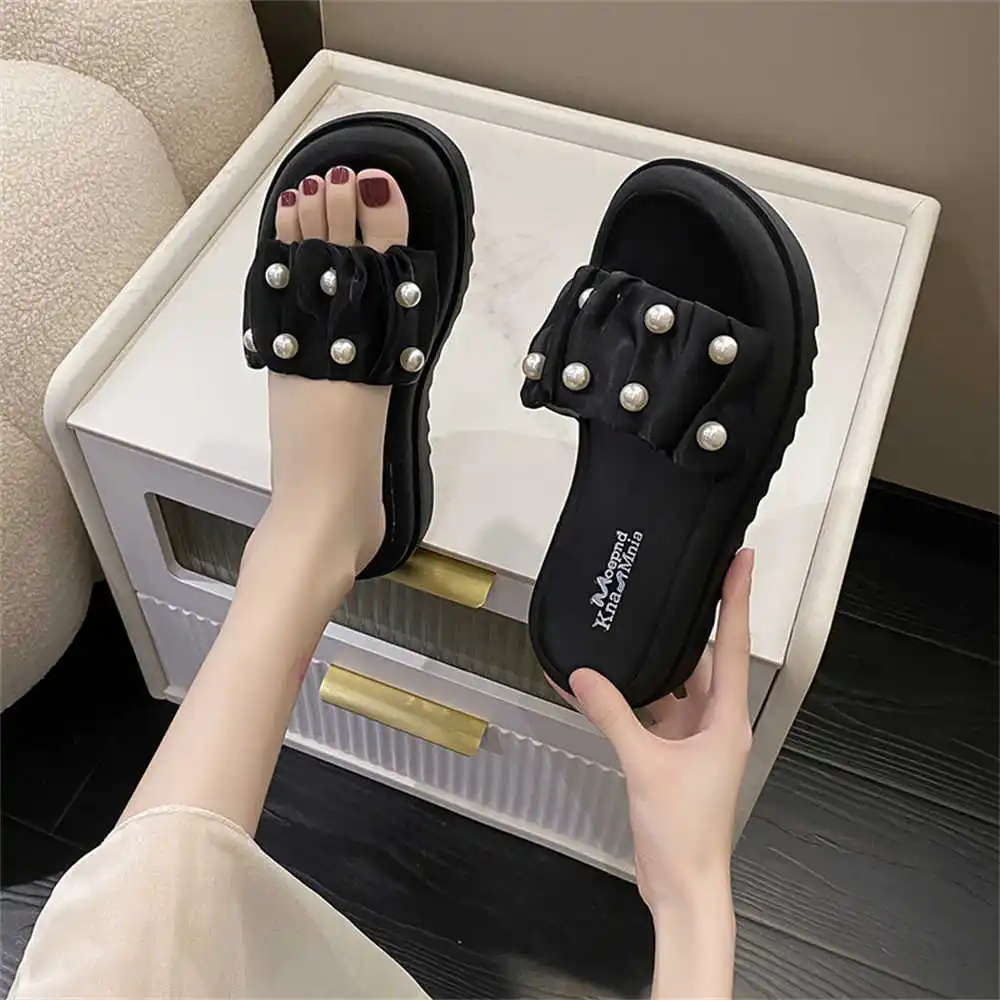 Elegant Low Man White Shoes Slippers Shower Flip Flops Sandals For Water Sneakers Sports Special Loafersy Fashion-man