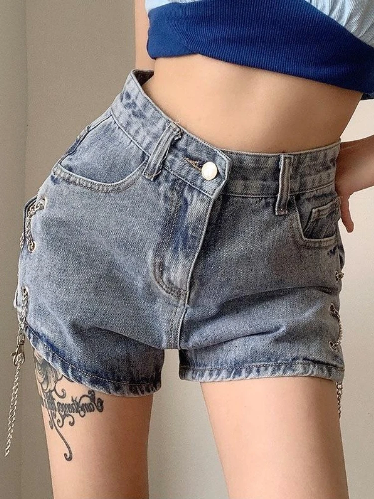 Shorts for Women 2023 Summer New Sexy Side Split Metal Chain Denim Shorts High Waist Sexy Leg Length Hot Pants Women Clothing
