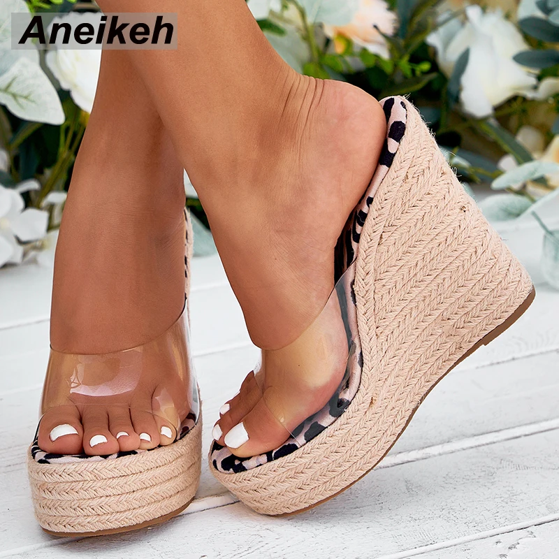 

Aneikeh Fashion Wedges Platform Rome Shallow Sexy Beach Mules Women's Slippers Summer PVC Party Slides 2022 NEW Leopard Peep Toe