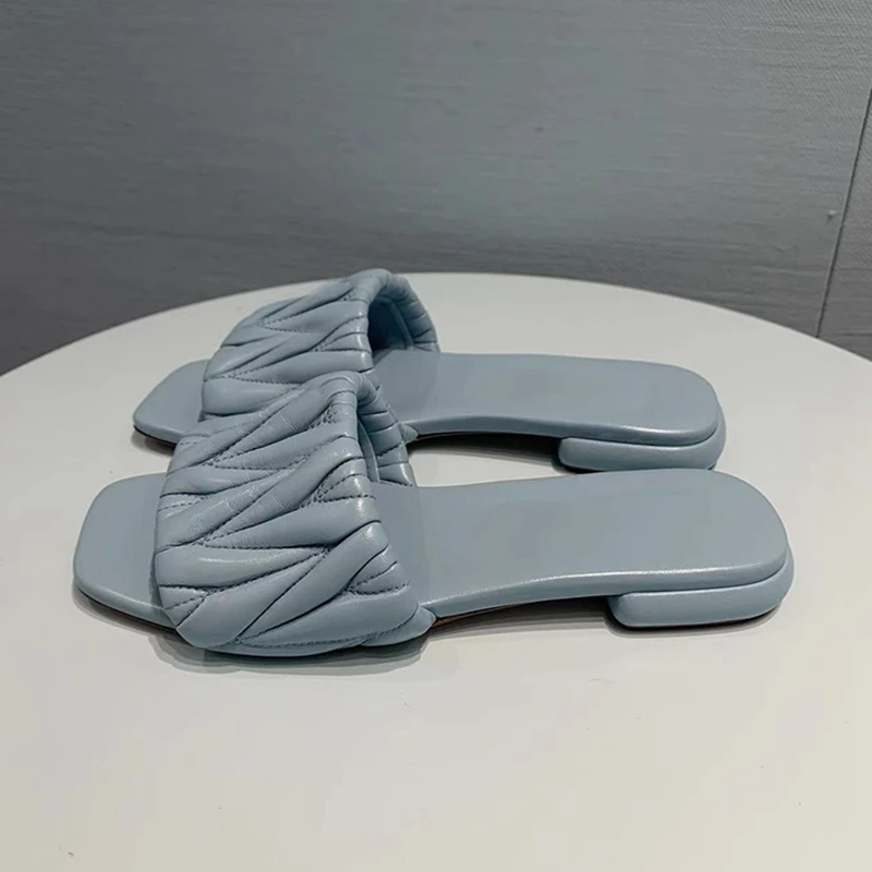 Summer Women's Slippers Fashion Pleated Skirt Sandals Flat Heels Outdoor Leisure Beach Slipper All Match Comfortable Sandals