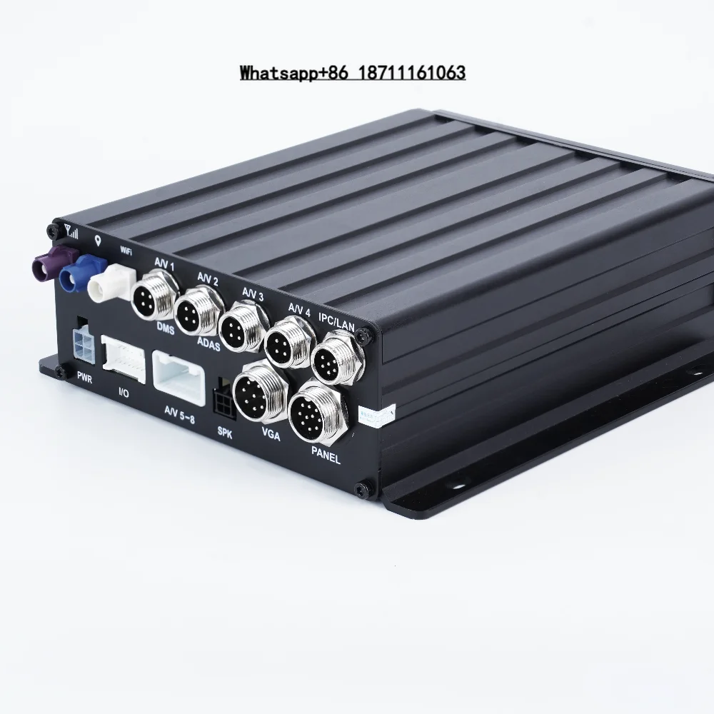 Фото Мобильный видеорегистратор Z8 MDVR 3G/4G/WiFi H264/H265 для мониторинга безопасности автобусов и грузовиков №1